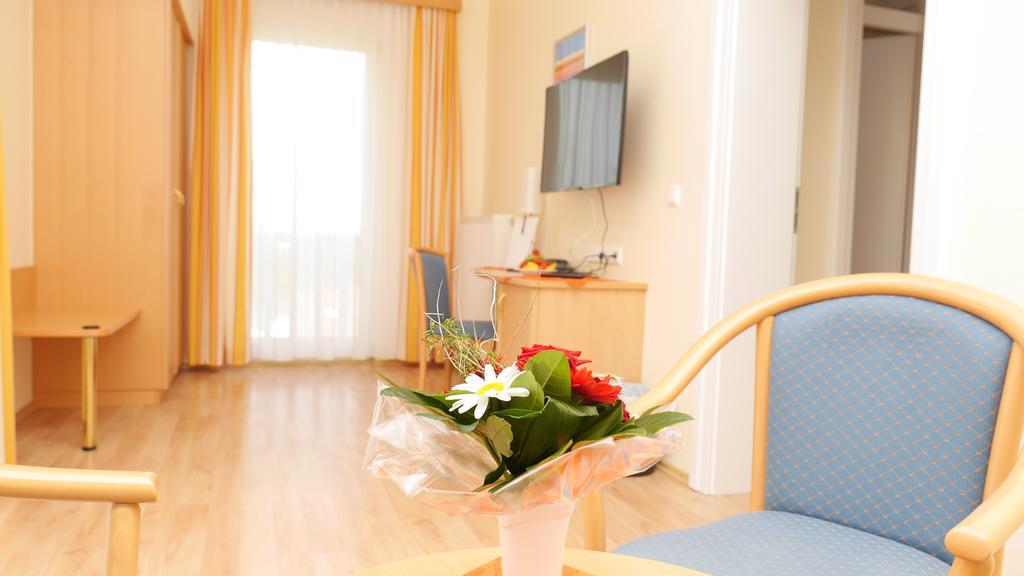 Hotel Garni Arte Vita Heringsdorf  Buitenkant foto