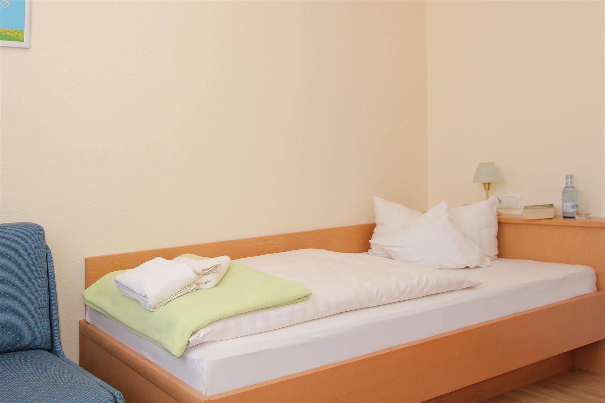 Hotel Garni Arte Vita Heringsdorf  Buitenkant foto