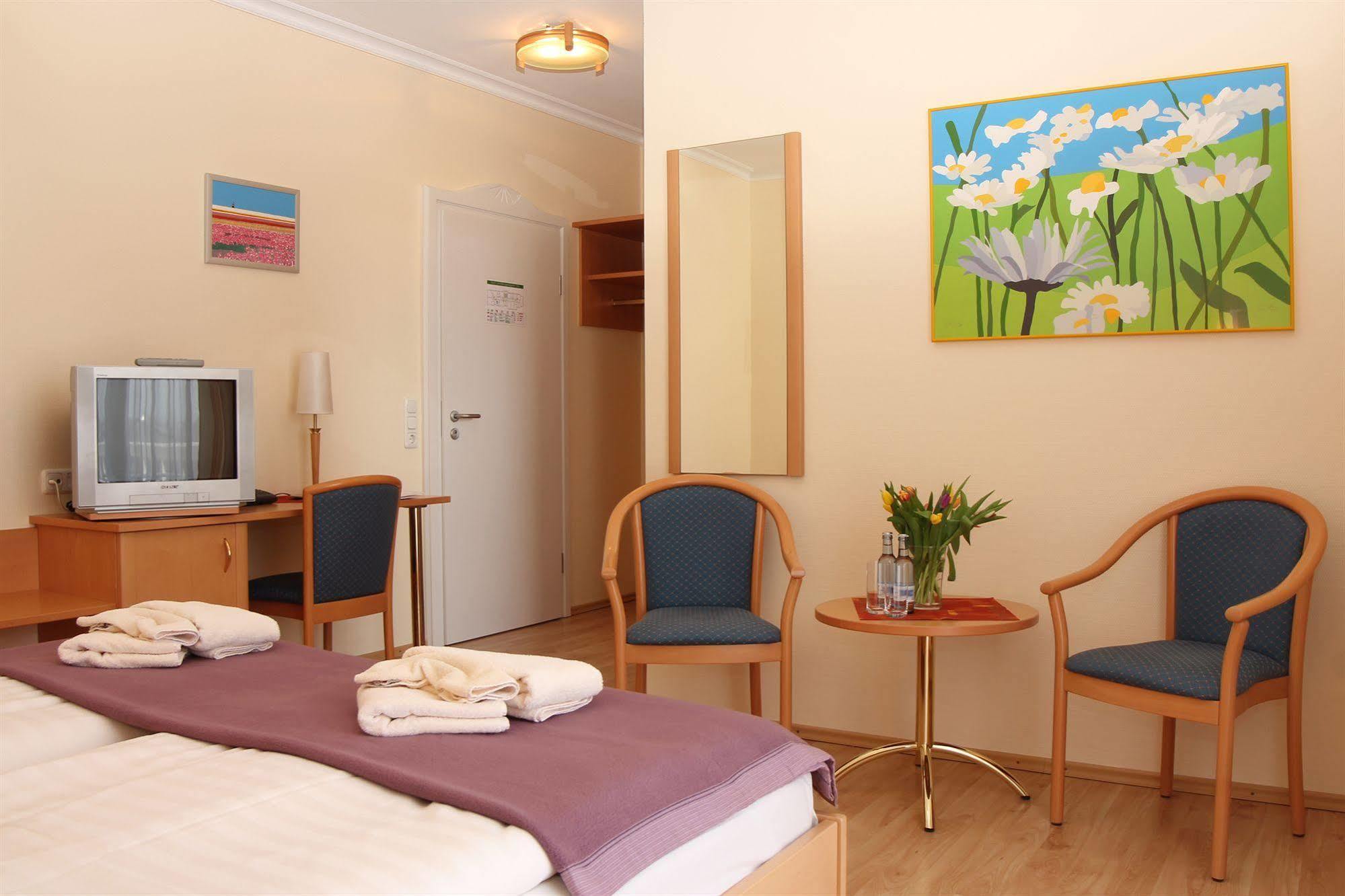 Hotel Garni Arte Vita Heringsdorf  Buitenkant foto