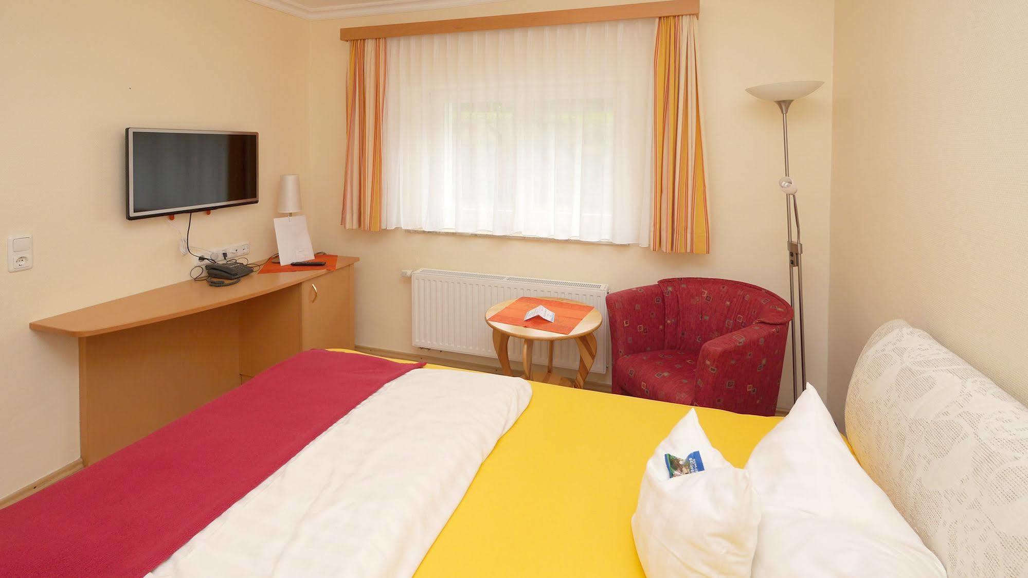 Hotel Garni Arte Vita Heringsdorf  Buitenkant foto